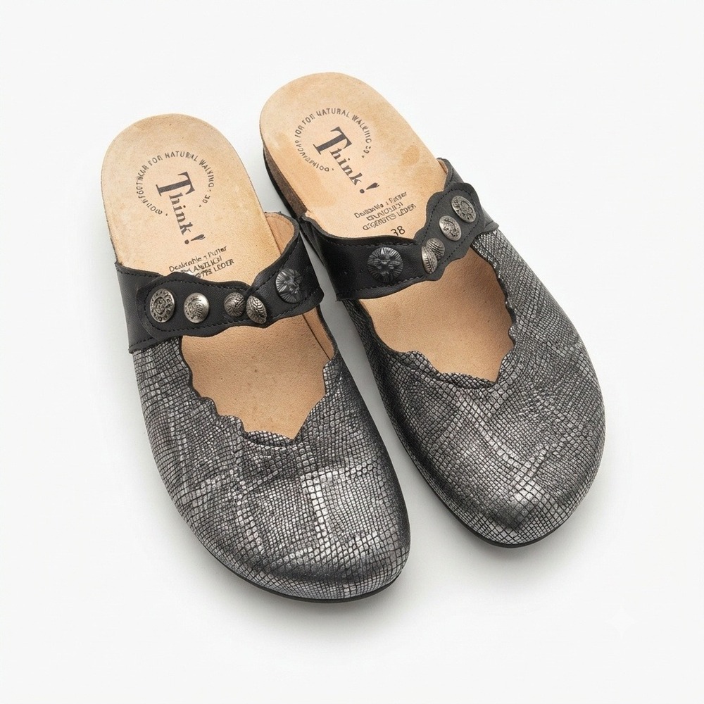 Think! Julia Clogs Women 9/40 Embossed Leather Medallion Mules 87346-21